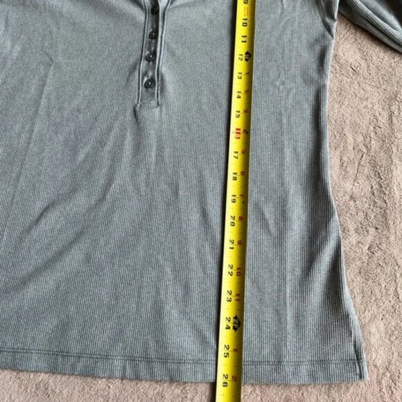 Athleta Uptempo Ribbed Henley Top M - Picture 8 of 8